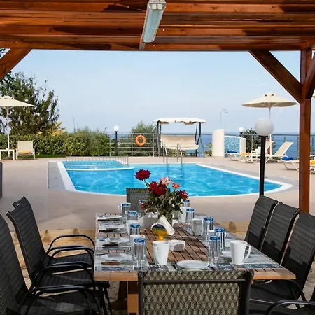 Diamantis Villa, Serene Oasis With Seaviews, By Thinkvilla Adelianos Kampos Buitenkant foto