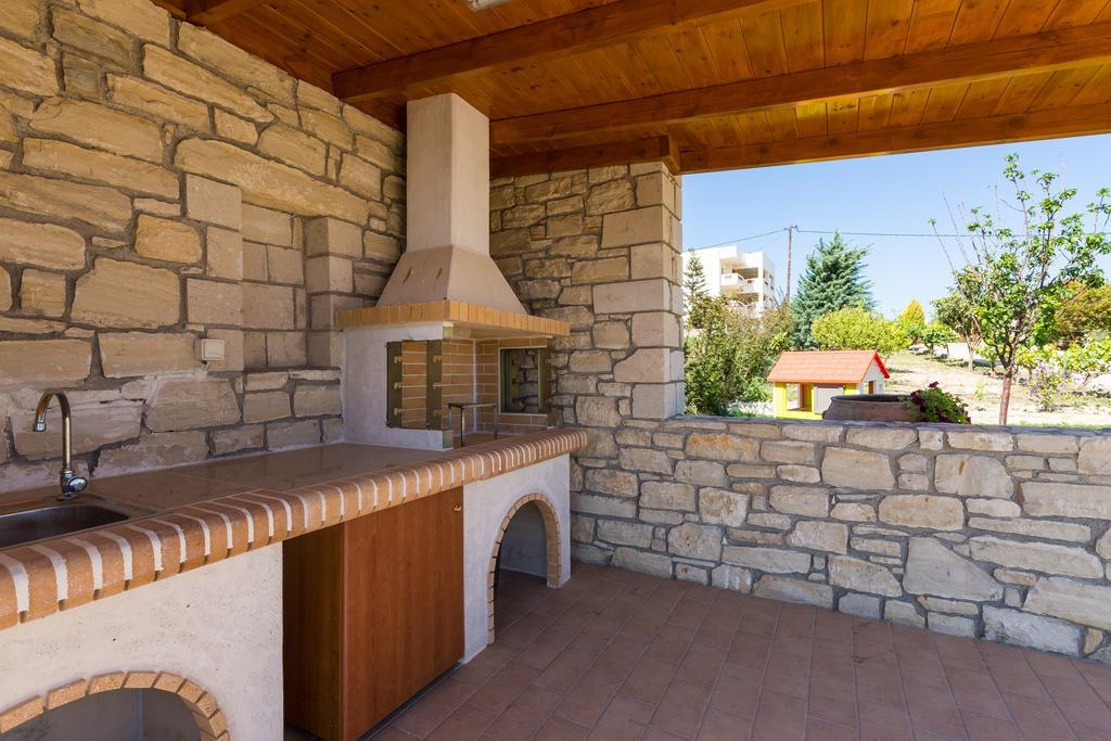 別墅 Diamantis Villa, Serene Oasis With Seaviews, By Thinkvilla Adelianos Kampos